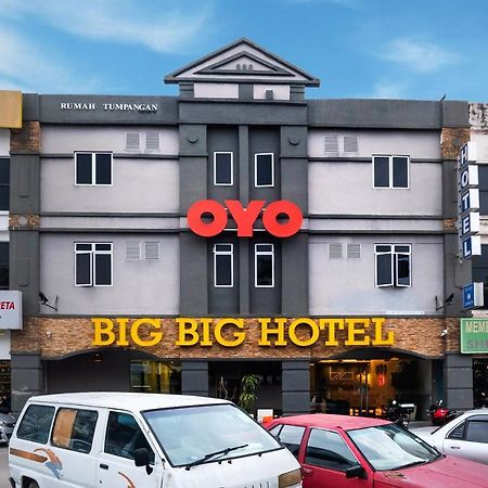 Oyo 89355 Big Big Hotel Johor Bahru Dış mekan fotoğraf