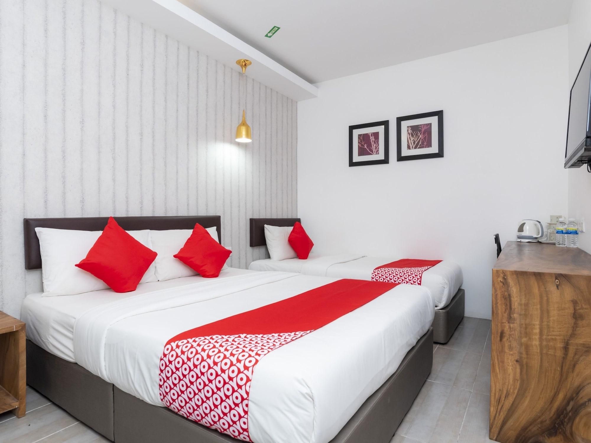 Oyo 89355 Big Big Hotel Johor Bahru Dış mekan fotoğraf