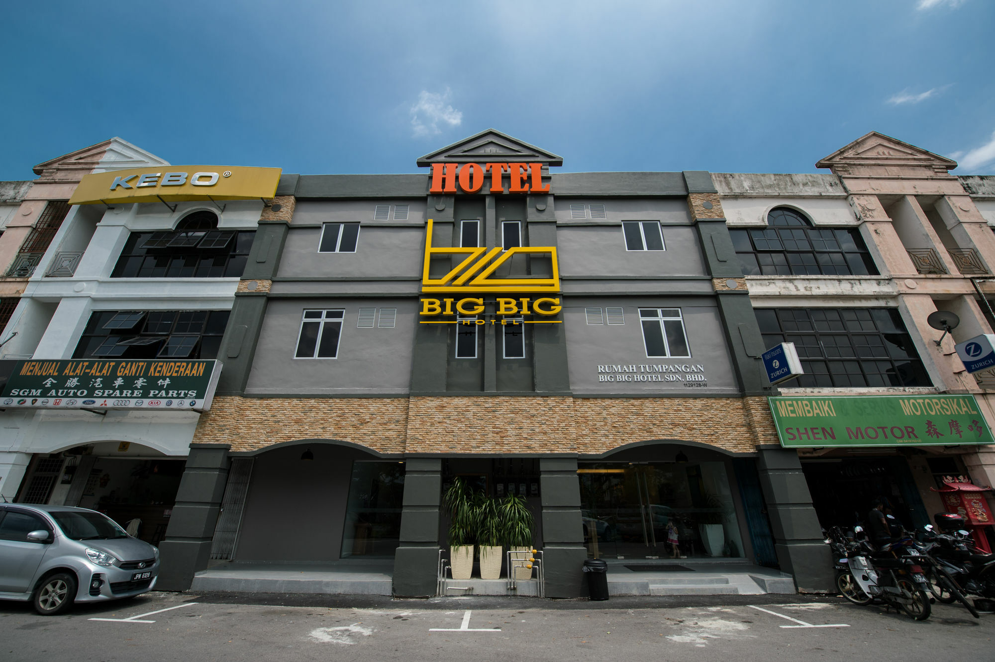 Oyo 89355 Big Big Hotel Johor Bahru Dış mekan fotoğraf