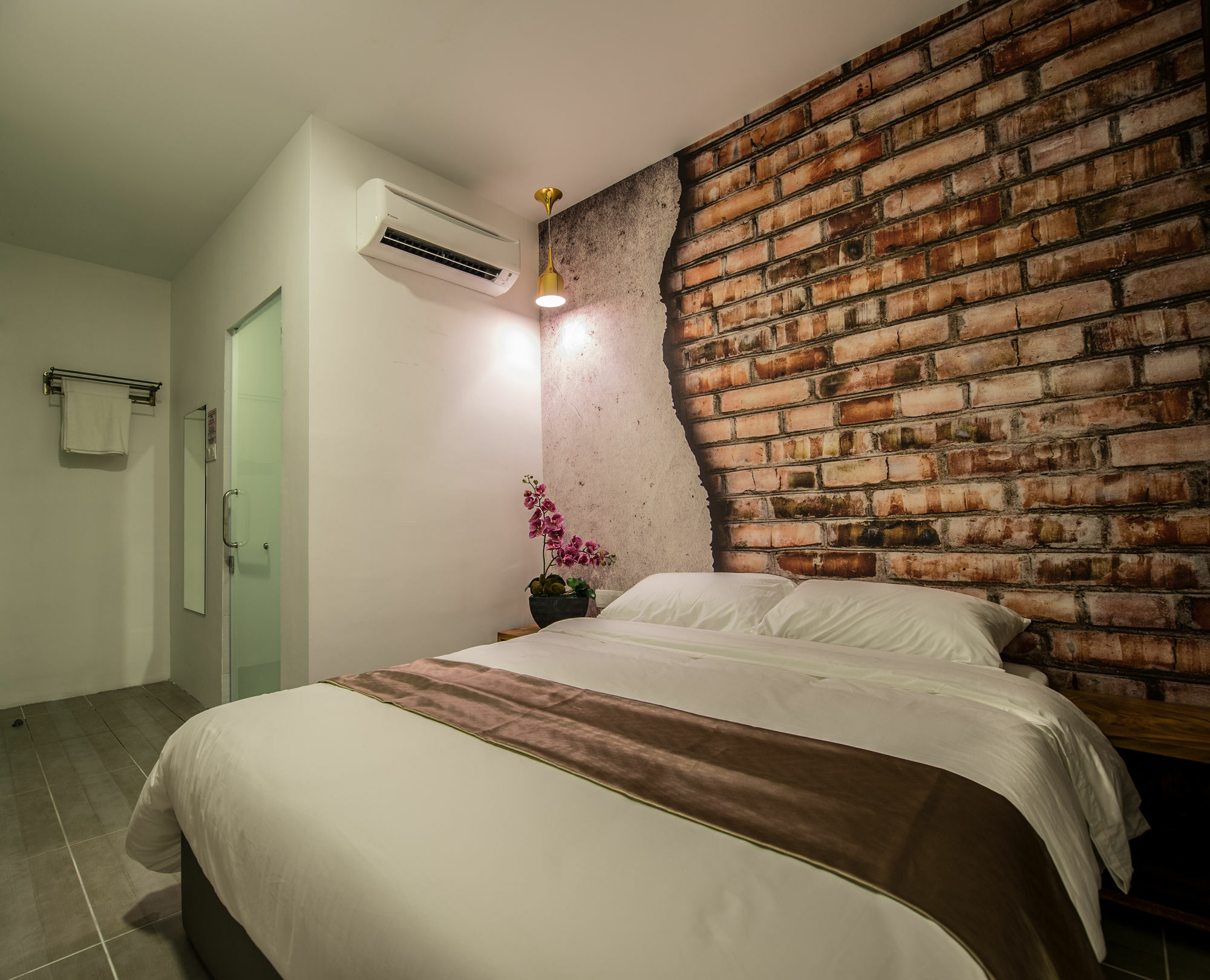 Oyo 89355 Big Big Hotel Johor Bahru Dış mekan fotoğraf