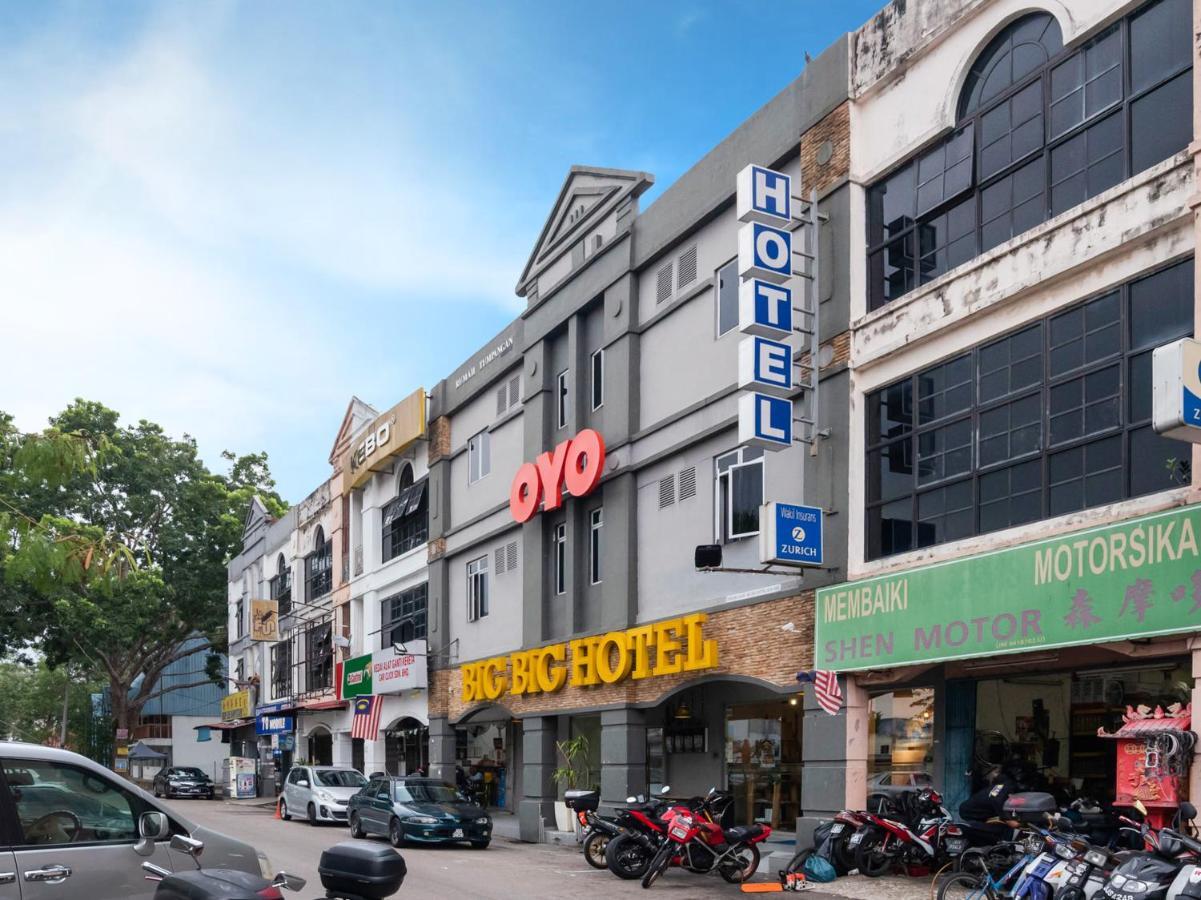 Oyo 89355 Big Big Hotel Johor Bahru Dış mekan fotoğraf